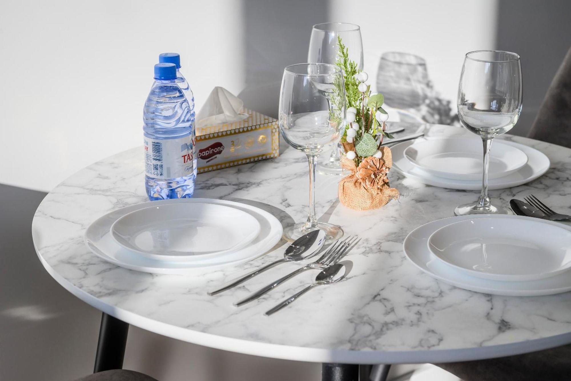 5 New Business-Class Apartments R-House Near Mega Almaty Ngoại thất bức ảnh